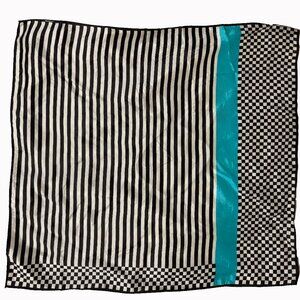 Vintage Checkered Scarf